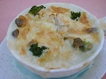 ブロッコリーときのこの白身魚グラタン　This white-fleshed fish gratin at the time of broccoli